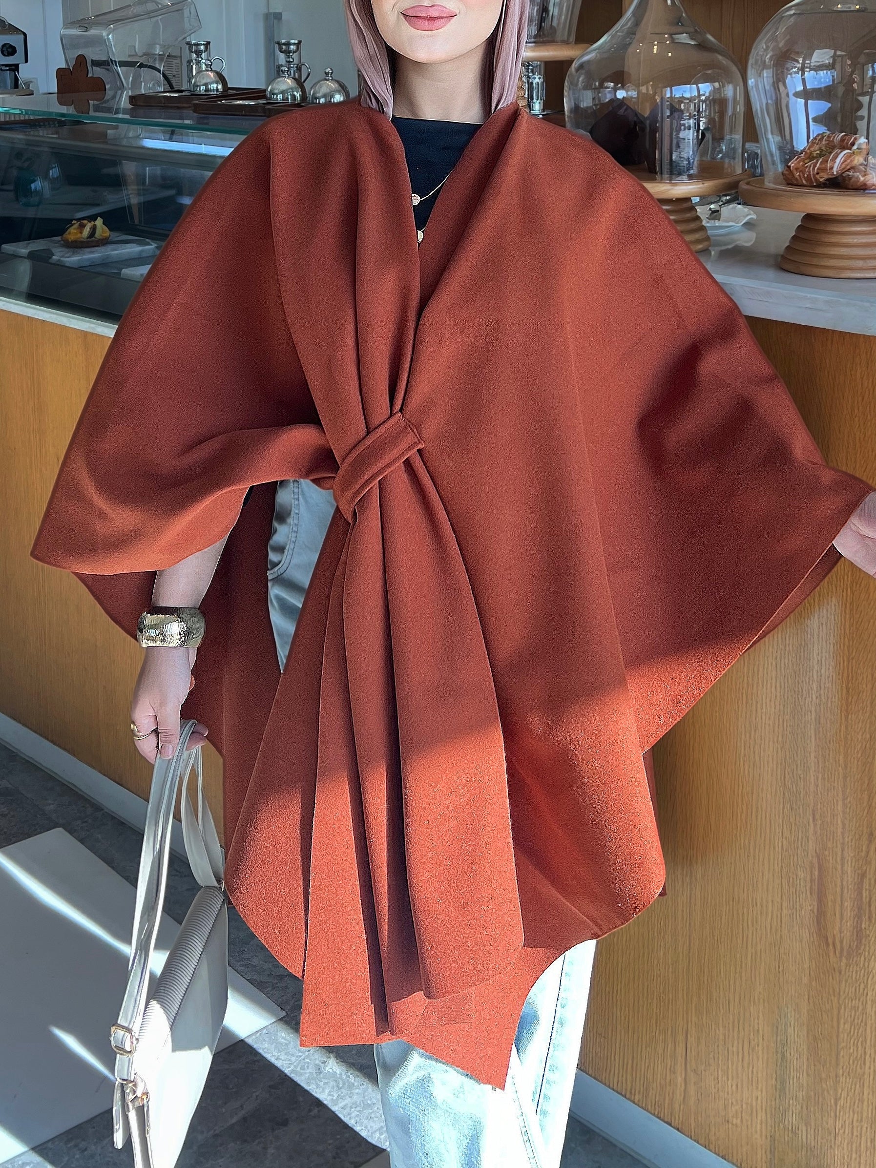 Aura Cape - amber brown